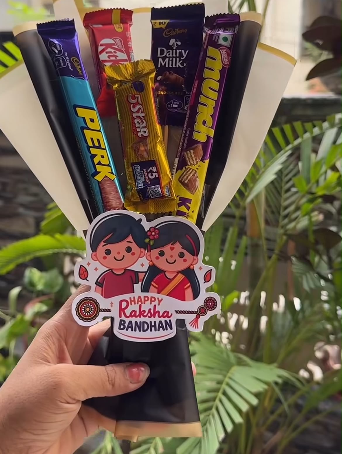 GIFT HAMPER