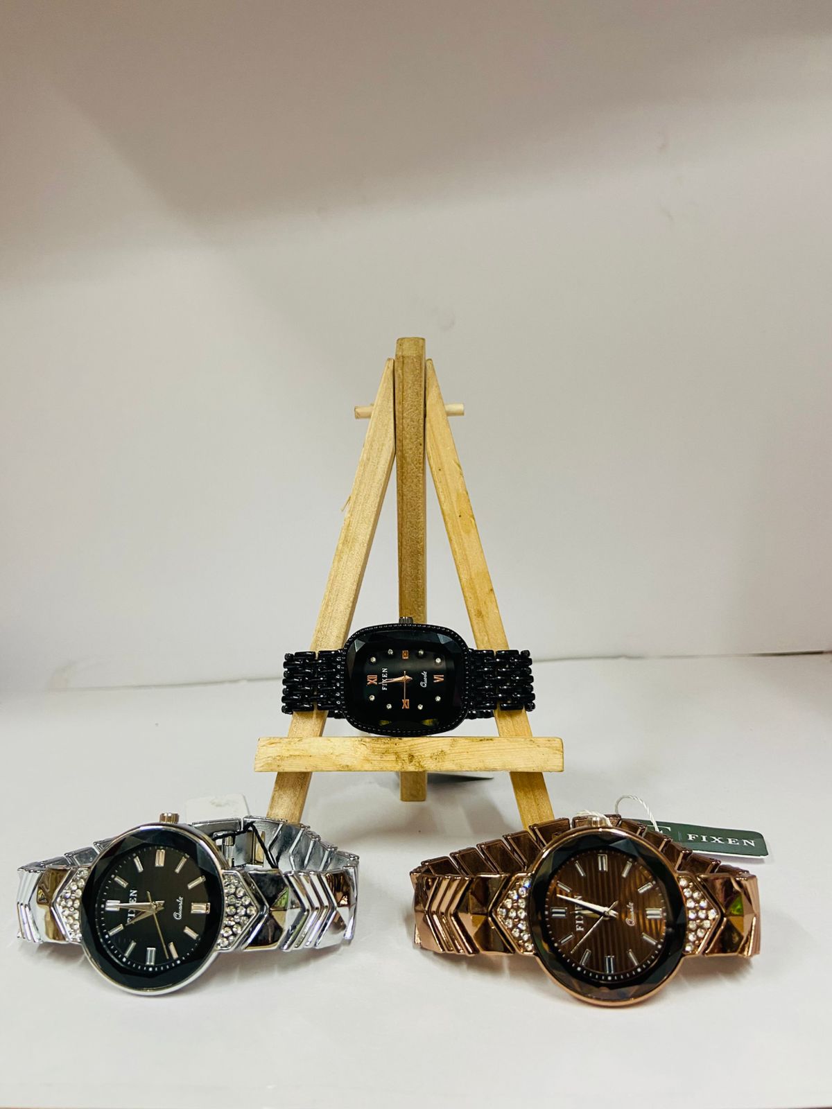 Fixen girls watch