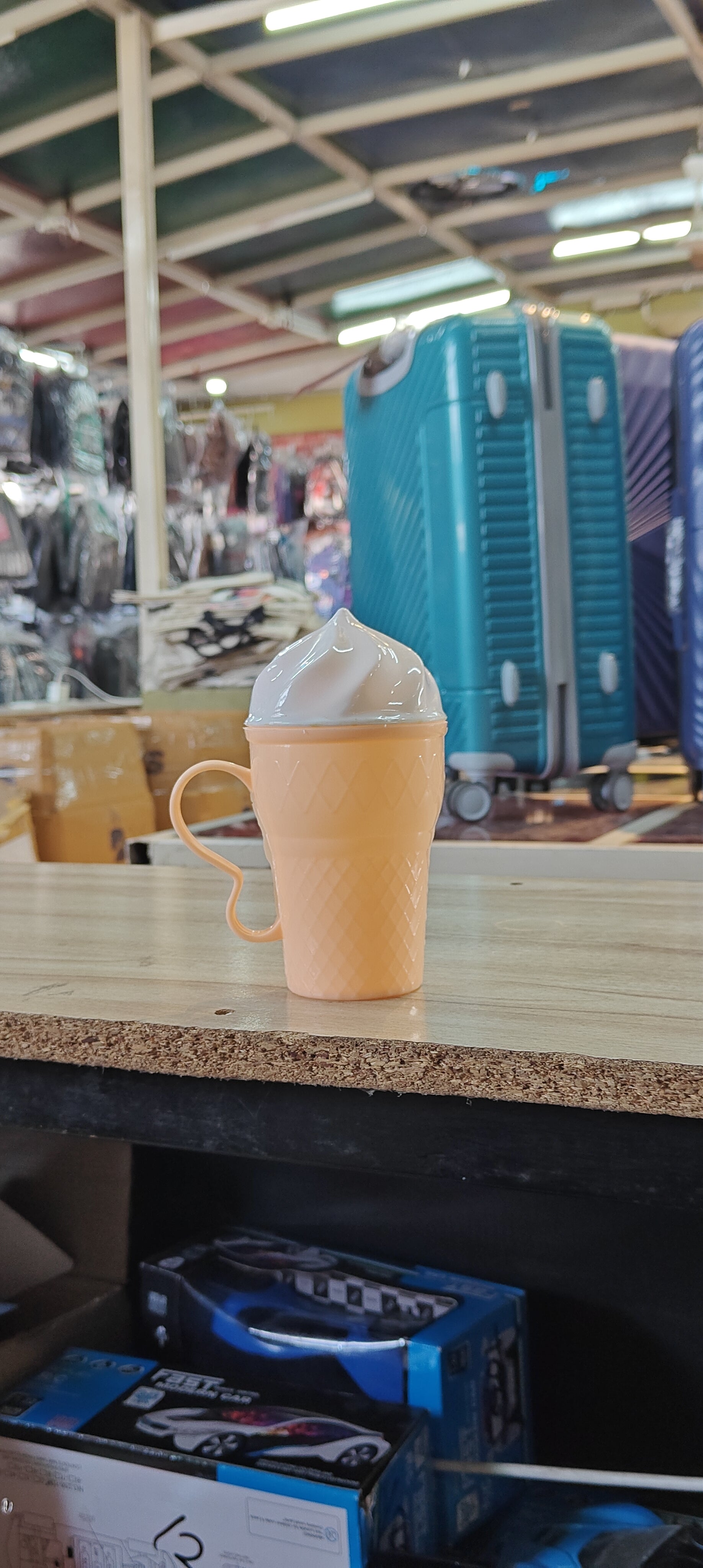 Cup