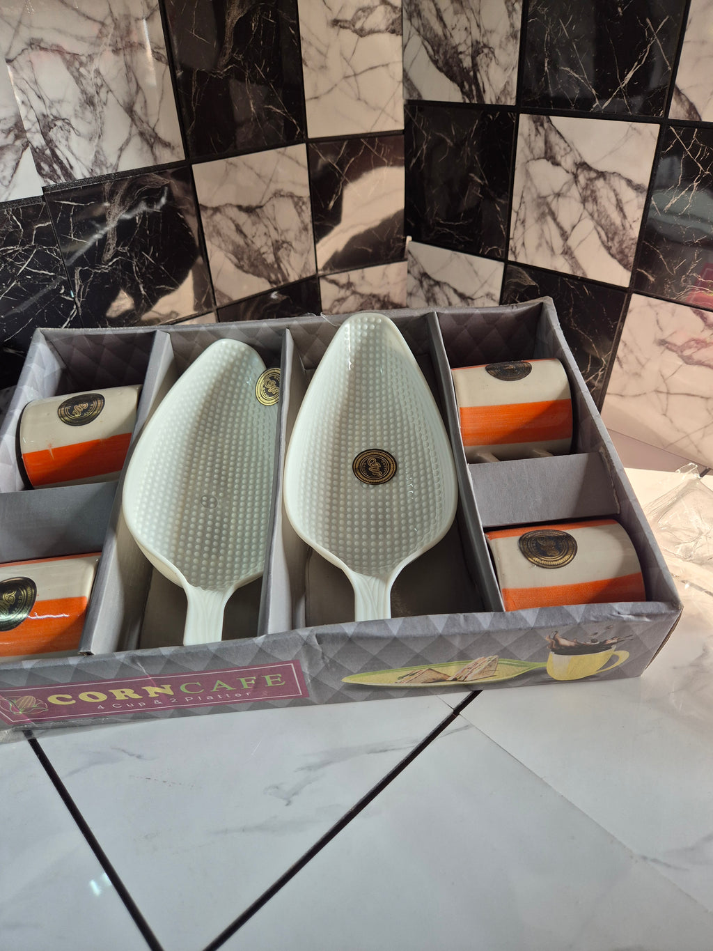 Crockery Set