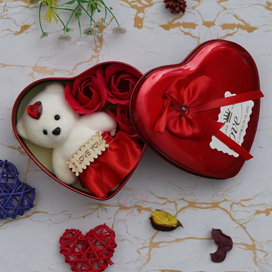 Red Heart Box