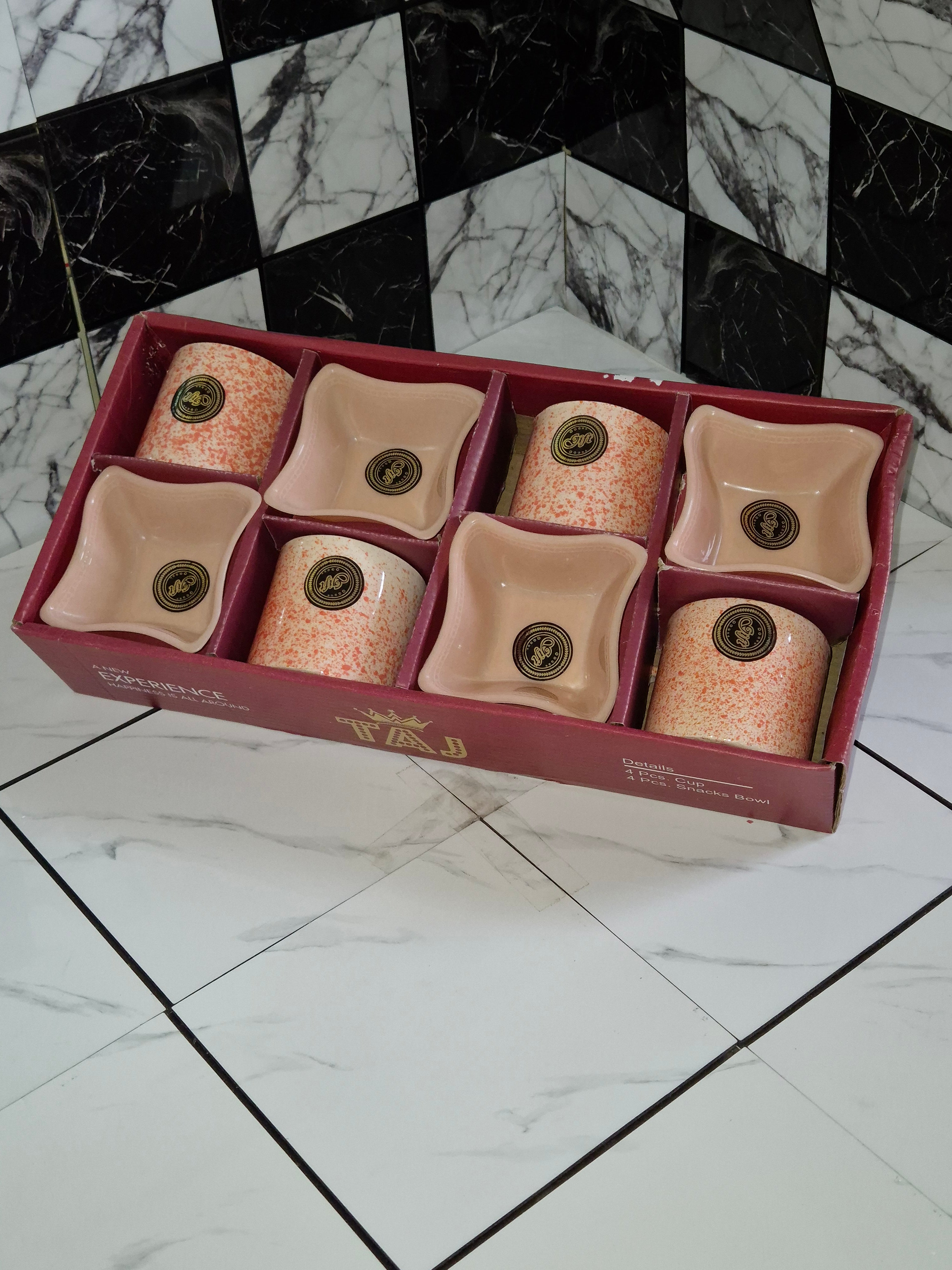 Crockery Set