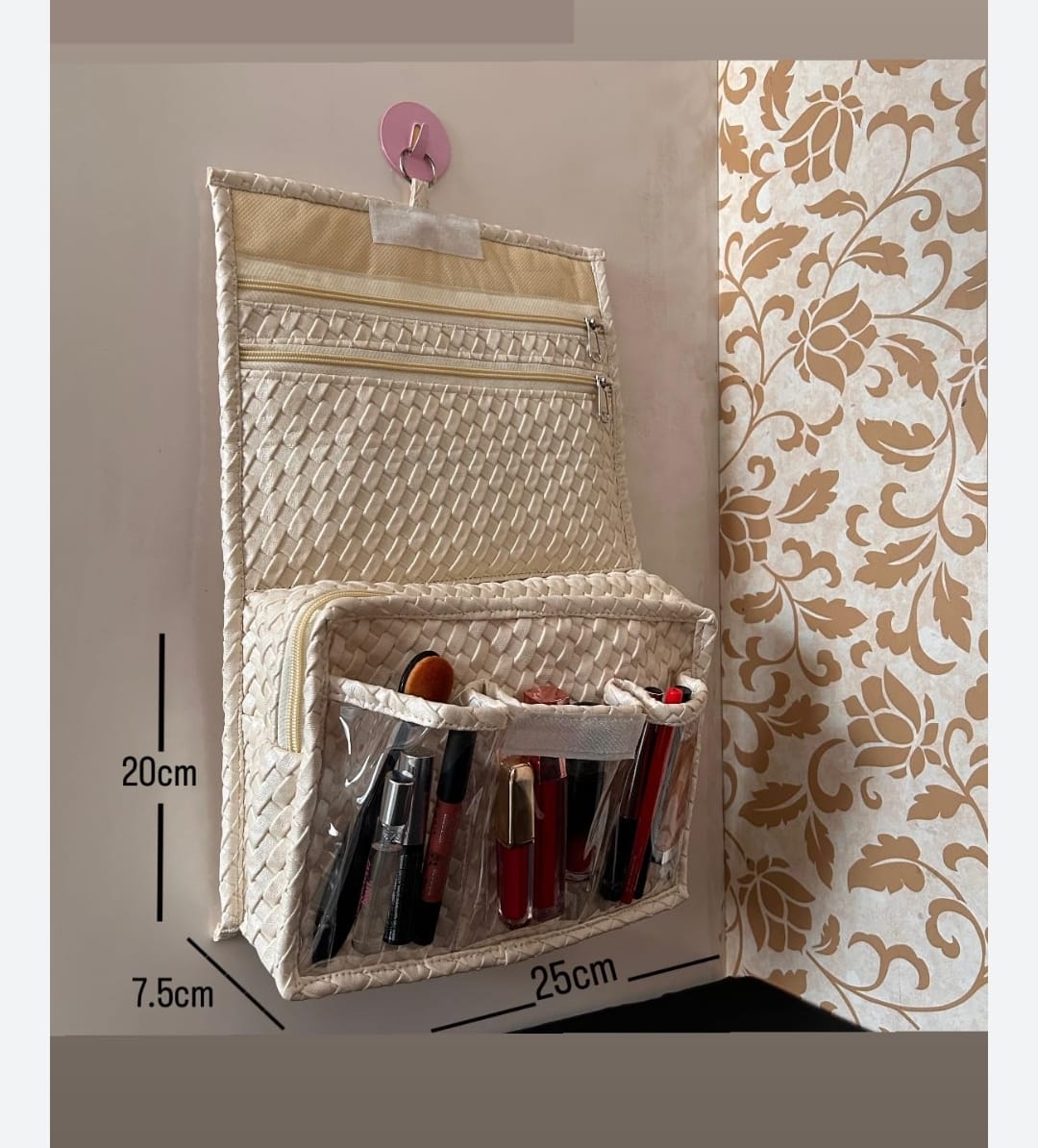 Hanging Cosmetic