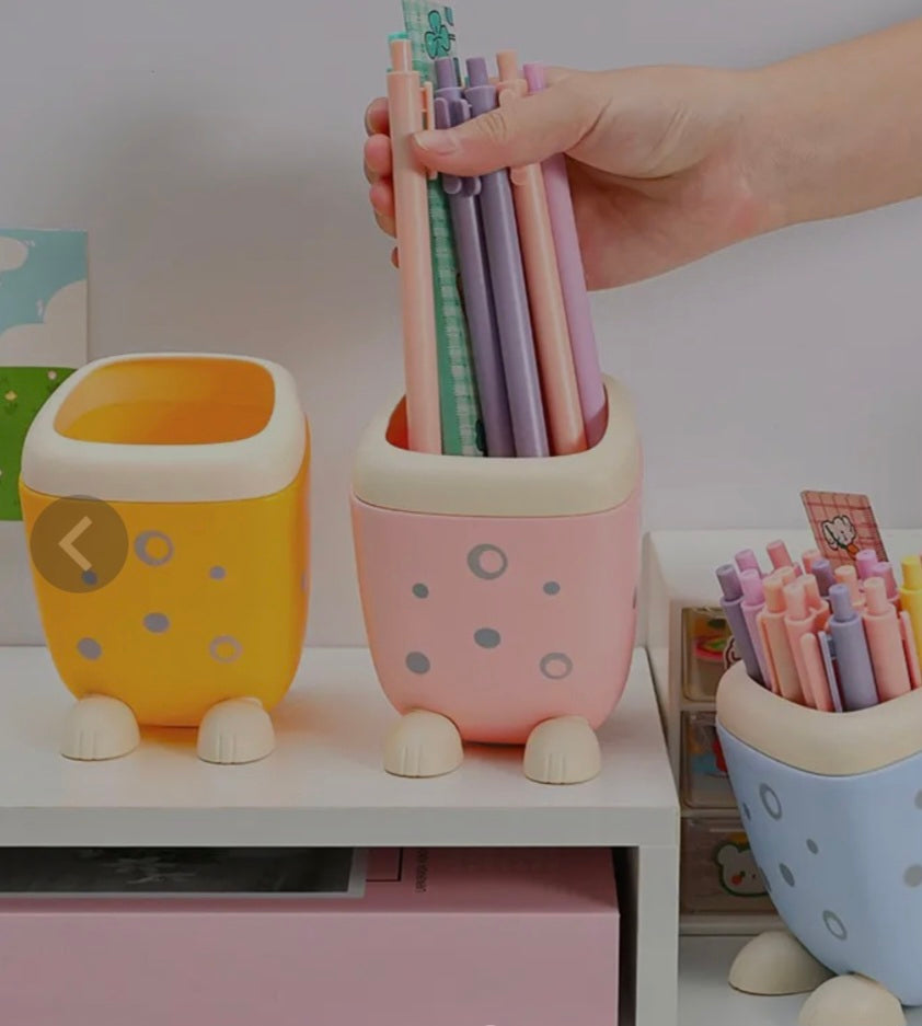 Cute Leopard pen Holder