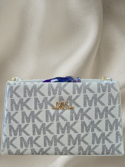 Hand bag